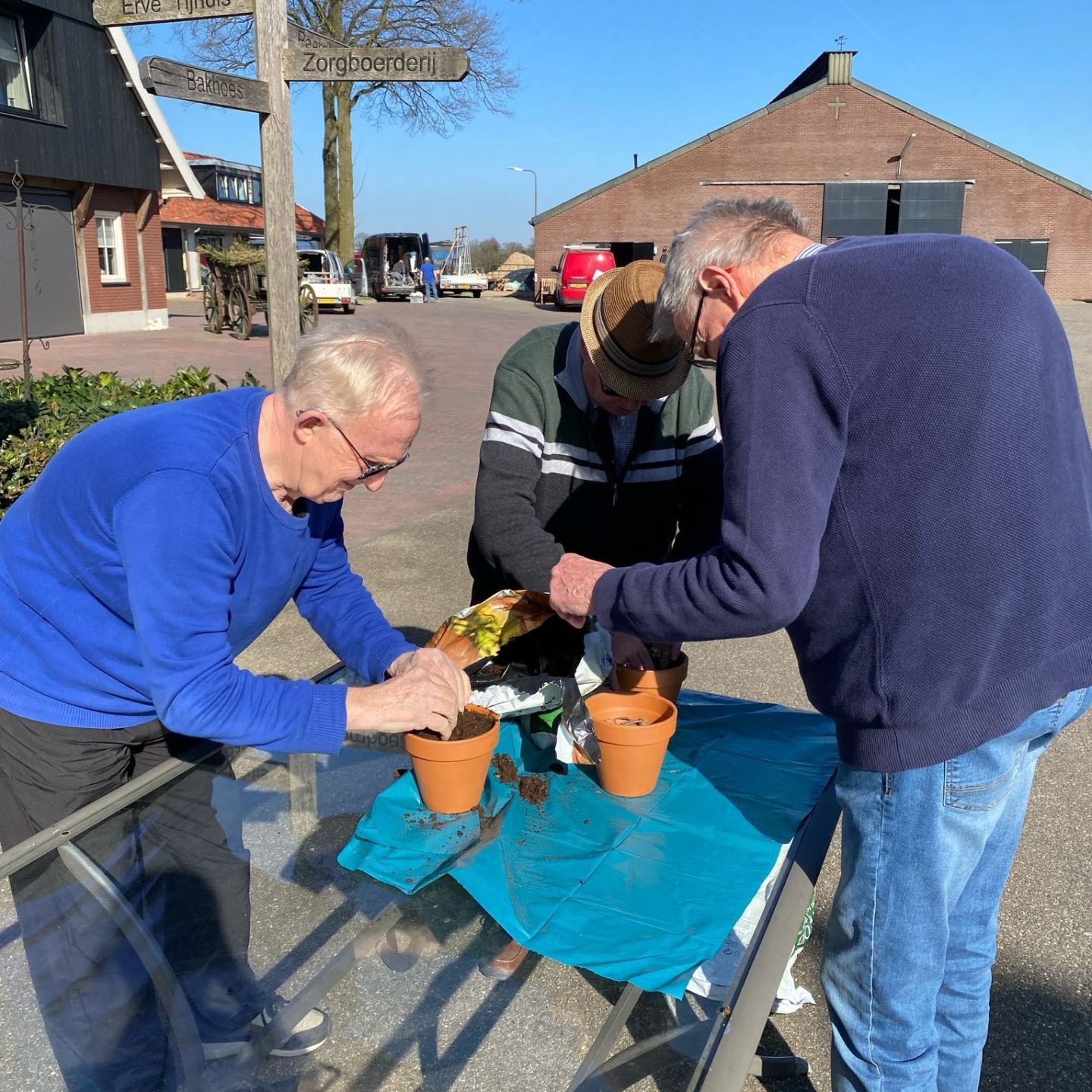 1-490343628_1201470315012169_8642987455433533588_n